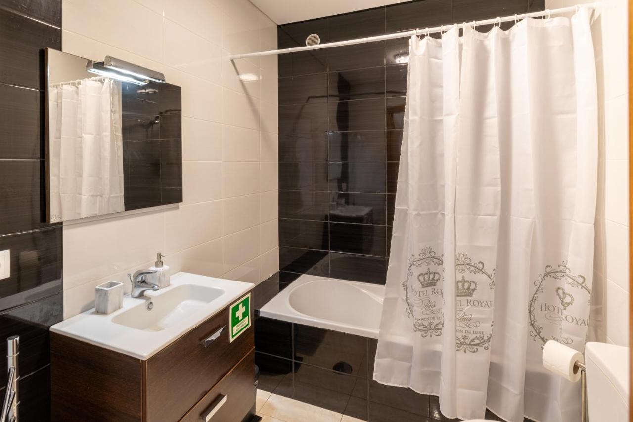 Atlantic Town 3 - Free Parking Apartment ปอนตาเดลกาดา ภายนอก รูปภาพ